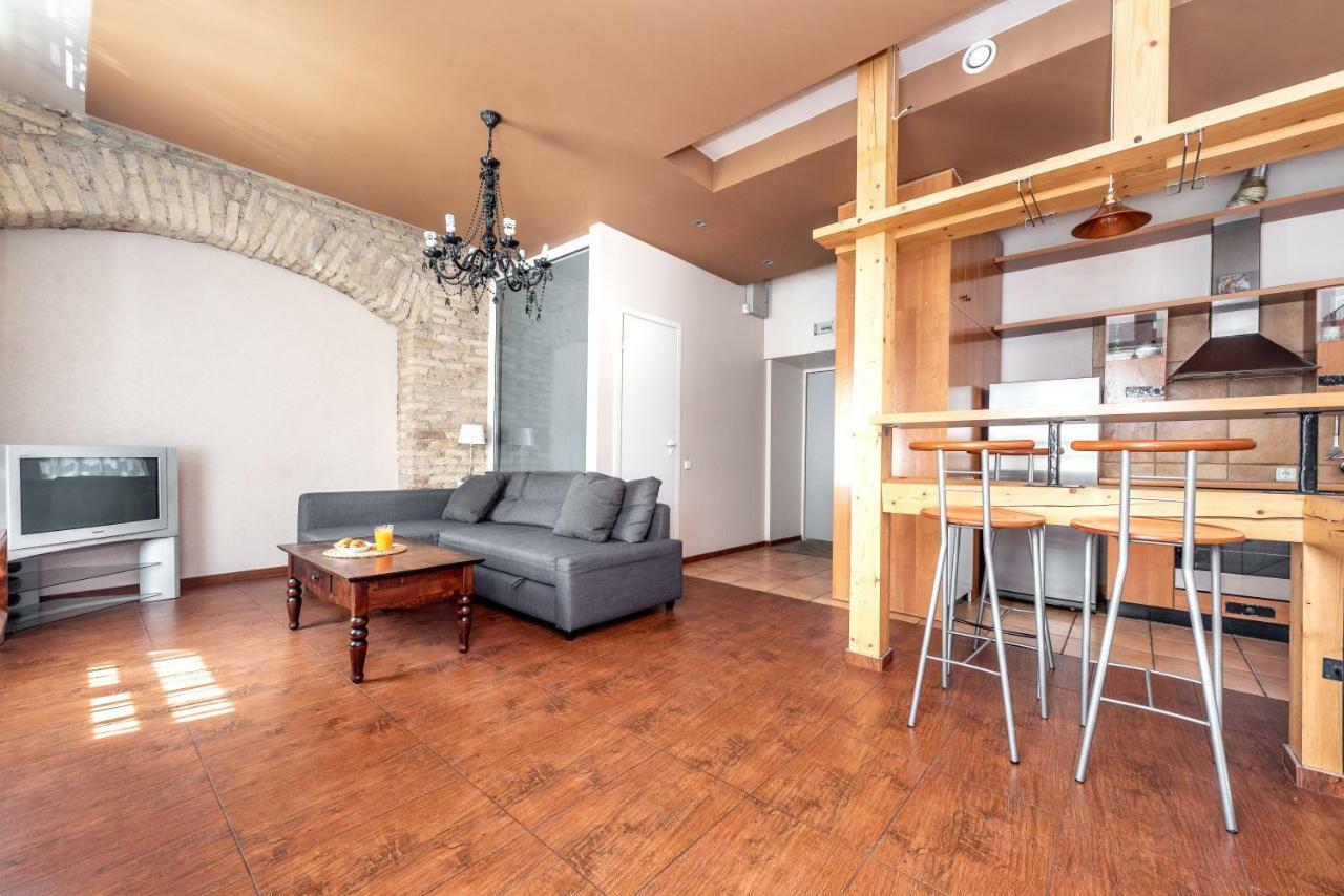 Angel House Vilnius, Dysnosアパートメント エクステリア 写真