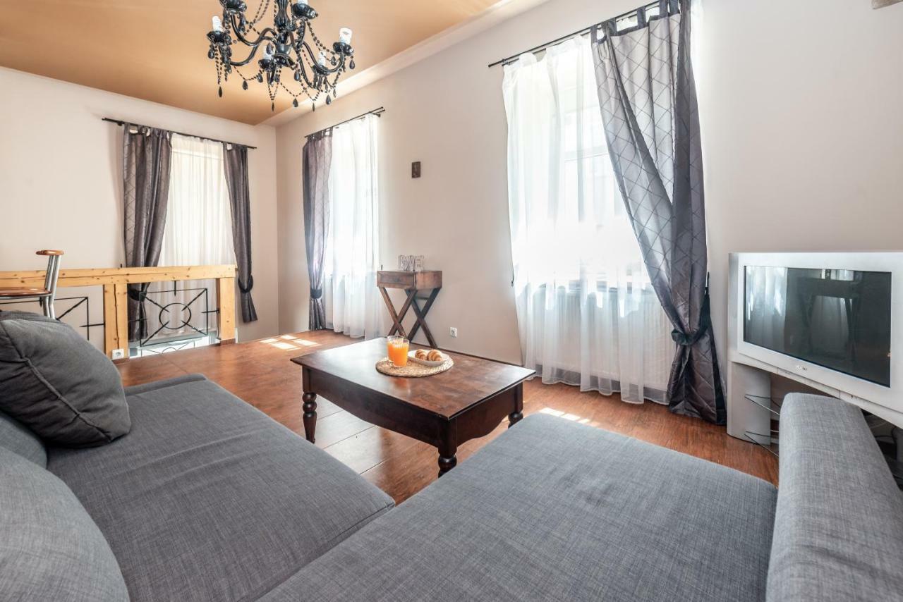 Angel House Vilnius, Dysnosアパートメント エクステリア 写真